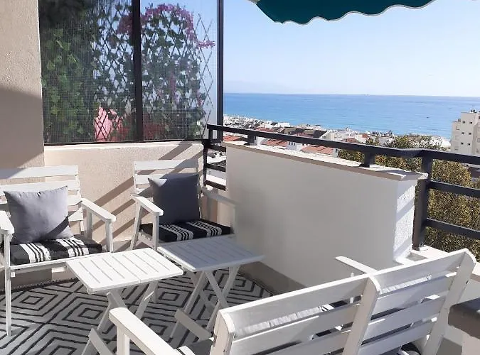 Great Views Terrace Apartment *